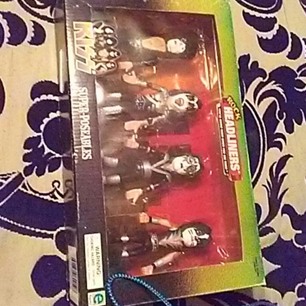 1998 kiss figures